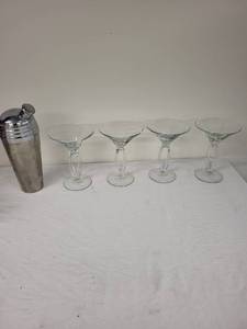lot 91G image: Stainless Steel Cocktail Shaker with Set of 4 Martini Glasses