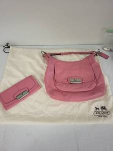 lot 96G image: Coach Pink Leather Shoulder Bag and Wallet Set with Dust Bag