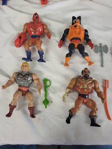 lot 128G image: Set of 4 he-man Vintage Action Figures with Accessories