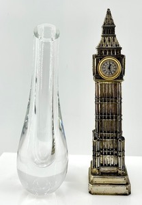 lot 14 image: Signed Baccarat Crystal Vase and Big Ben Clock Tower Figurine