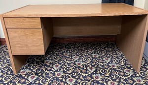 lot 75 image: Hon Company Wooden Office Desk with Single Drawer