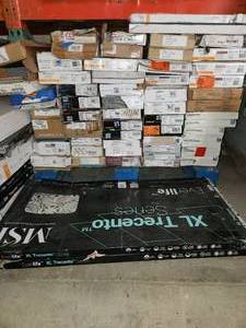 lot 12 image: 70 boxes vinyl flooring