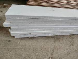 lot 34 image: 9 white 7 12 door casement boards