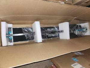 lot 59 image: Vevor 4ft tile cutter