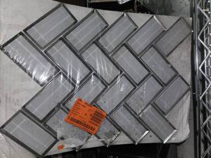 lot 72 image: Ice bevel herringbone mosiac tile
