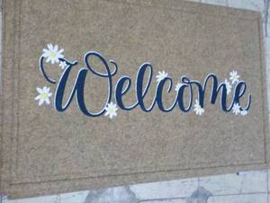lot 43 image: Mohawk Welcome Door Mat 24 x 36  ...