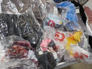 lot 54 image: 25 or more New Clothing from major ...