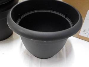 lot 122 image: Case of 10 Black Bloem living Self ...
