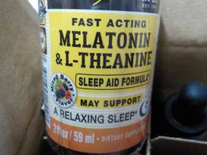 lot 147 image: Mason Natural Melatonin and L-thean...