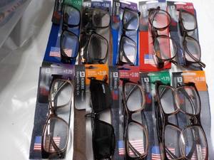 lot 160 image: 10 pair Readers Glasses - various s...