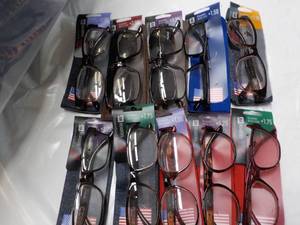lot 164 image: 10 pair Readers Glasses - various s...