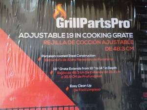 lot 188 image: Case of 8 Grill Parts Pro Adjustabl...