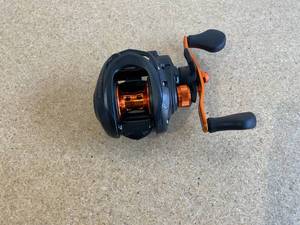 lot 253 image: Lews Xfinity Speed Spool XH1SHG3 Baitcast Fish Reel