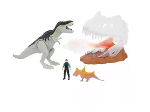lot 426 image: Animal Planet Crystal Fire Skull Playset