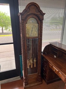 COLONIAL Grandfather clock with Chime and Moon Phase