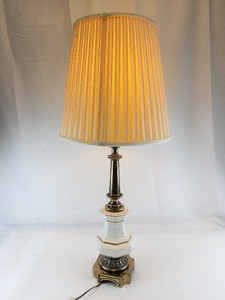 lot 18A image: Tall Vintage STIFFEL White Porcelain Lamp with Shade