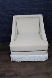 lot 135 image: Vintage Beige Lounge Chair with Fringe Detailing