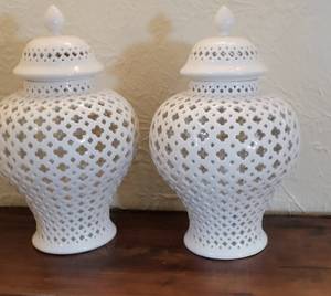 lot 46 image: Pierced White Ceramic Ginger Jar, set of 2