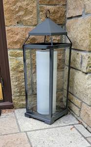 lot 81 image: Tall Outdoor Decorative Lantern
