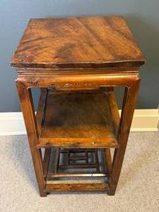 lot 39 image: Antique Oriental Lacquer Finnish Side Table