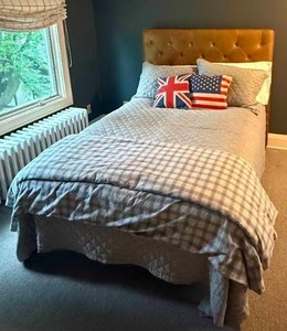lot 38 image: Pottery Barn Distressed Tufted Leather Full Headboard & Frame