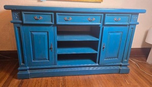 lot 9 image: Vibrant Sky Blue Painted Buffet