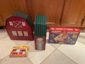 lot 21 image: Collection of Vintage Toy Sets Bongards Creamery Barn, Radio Flyer Wagon, Firefighter Die Cast
