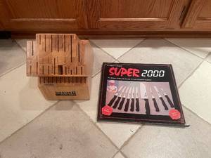 lot 31 image: SIx Star Cutlery Set with Storage Block and Super 2000 Knife Set
