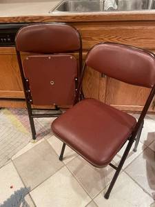 lot 51 image: Pair of Brown Metal Folding Chairs