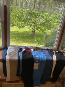 lot 123 image: Collection of Assorted Womens Pants  17 Pairs, Various Sizes and Colors