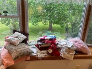 lot 130 image: Assorted Home Textiles and Decorative Pillows Collection