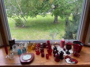 lot 142 image: Collection of Vintage Glass Decanters, Vases, and Red Glassware
