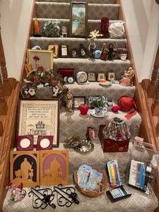 lot 150 image: Collection of Vintage Decorative Items and Small Home Accessories