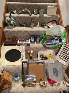 lot 177 image: Mixed Household and Decorative Items Collection