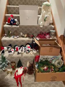lot 178 image: Assorted Christmas Decorations Set with Lighted Reindeer and Plush Figurines