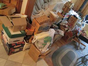lot 500 image: Massive lot of craft and office sup...