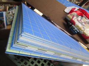 lot 606 image: Large lot of DRITZ item 1044 cuttin...