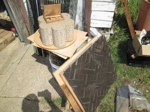 lot 608 image: Misc Wall panel type decor, cut woo...