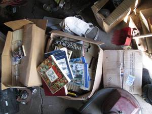 lot 637 image: Huge lot of paperback and hardcover...