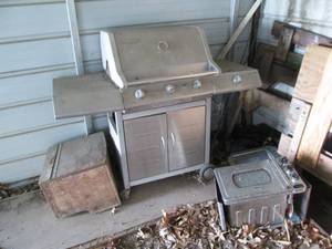 lot 654 image: Nice Stainless steel Brinkman gas g...