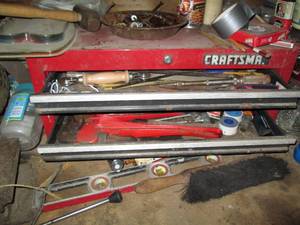 lot 712 image: Toolbox full of tools