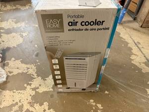 lot 31 image: Easy Home Portable Air Cooler