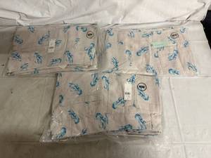 lot 66 image: 3 Pairs of Anthropoligie Plus Pants