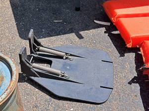 lot 462 image: Trol-A-Matic Hydrafoil Boat Attachment