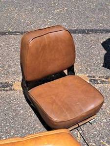 lot 466 image: Swivel Boat Seat (Brown)