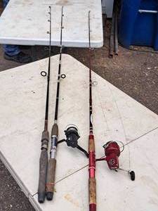 lot 496 image: (3) 6 Fishing Rods with (2) Open-Faced Reels