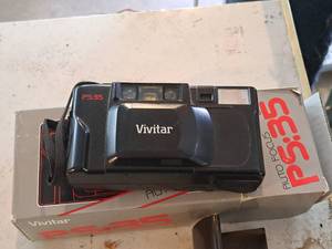 lot 566 image: Vintage Vivitar 35mm Camera PS 35