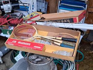 lot 558 image: Tournament Badminton Set with Extra Net