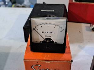 lot 579 image: Simpson AC Ampere Meter