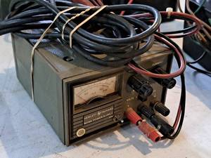 lot 588 image: Hewlett-Packard Power Supply 6216A